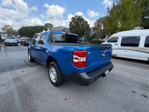 New 2025 Ford Maverick XL image 6