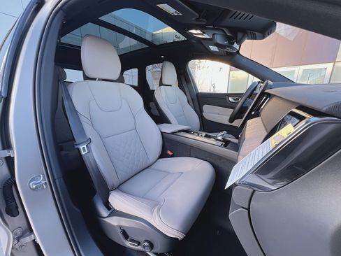 New 2026 Volvo XC60 B5 Plus w/ Protection Package Premier AWD/4WD image 27