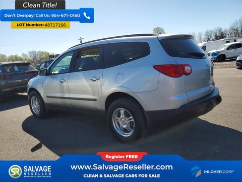 Used 2011 Chevrolet Traverse LS AWD/4WD image 3