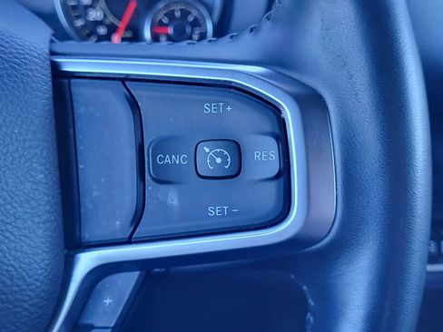 Used 2024 RAM 1500 Lone Star image 19