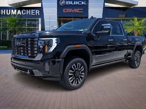 New 2024 GMC Sierra 2500 Denali Ultimate w/ Max Trailering Package image 4