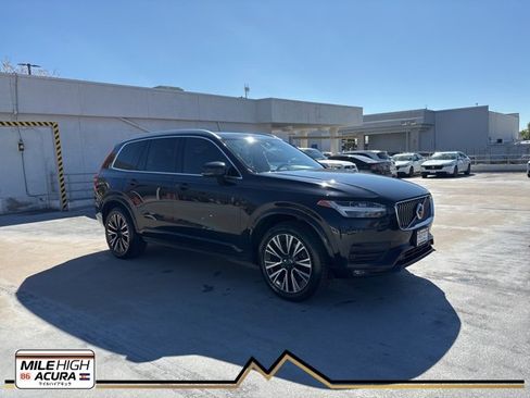 Used 2020 Volvo XC90 T5 Momentum w/ Protection Package Premier image 1