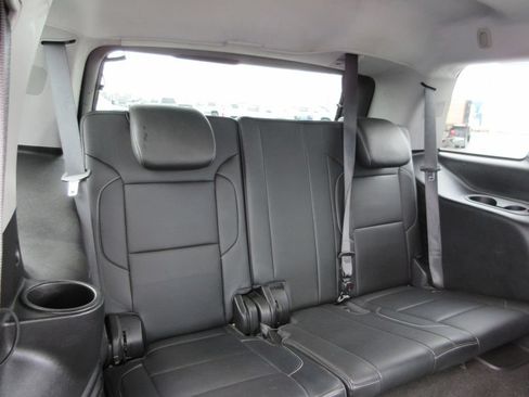 Used 2018 GMC Yukon SLT AWD/4WD image 26