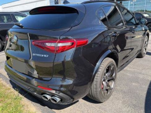 Used 2022 Alfa Romeo Stelvio Quadrifoglio w/ Active Assist Plus Package AWD/4WD image 2