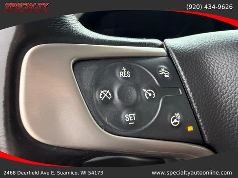 Used 2018 GMC Yukon Denali image 16