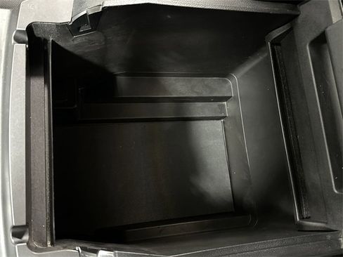 Used 2016 Ford F150 XLT w/ Equipment Group 302A Luxury image 34