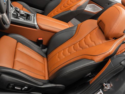 Used 2024 BMW M850i xDrive Convertible image 26