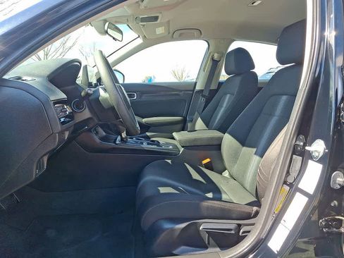 Used 2023 Honda Civic LX image 11