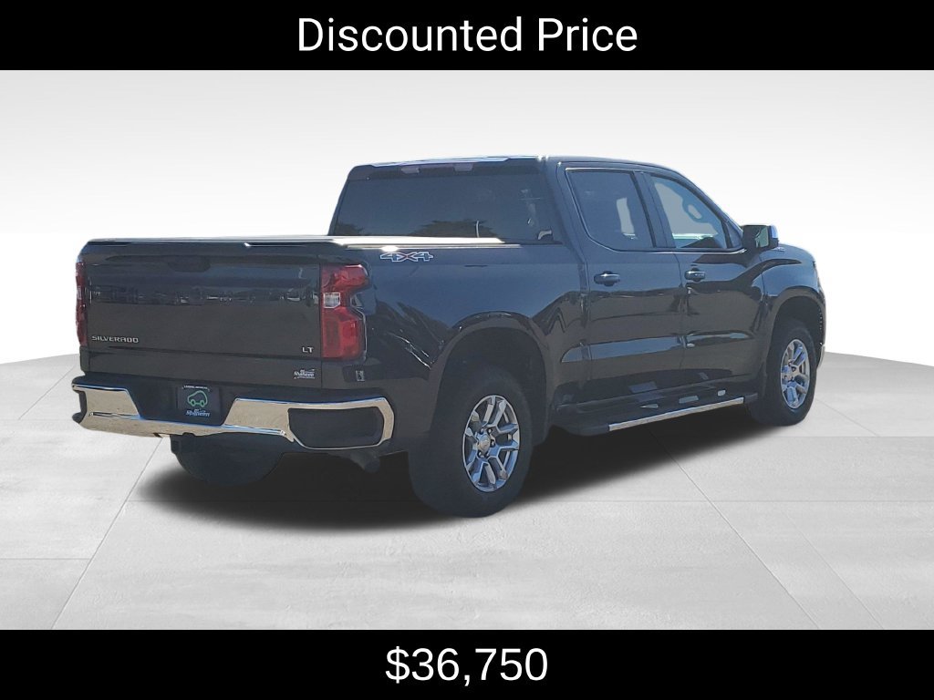 Used 2024 Chevrolet Silverado 1500 LT AWD/4WD image 3