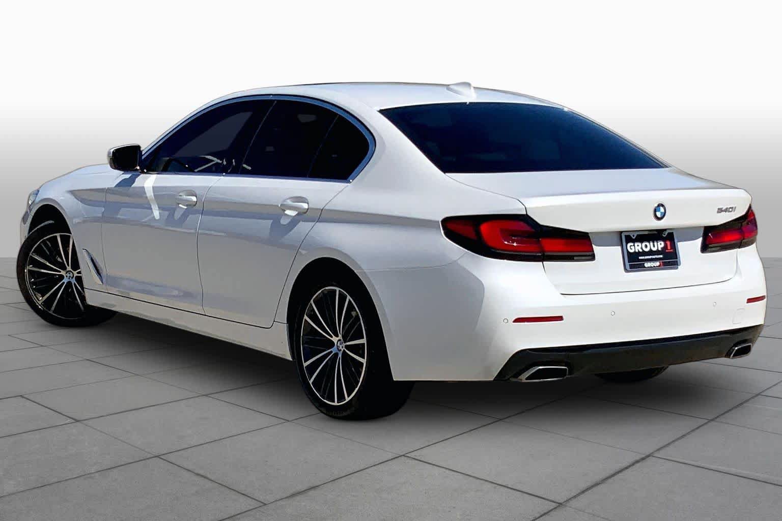 Used 2022 BMW 540i w/ Premium Package RWD image 12