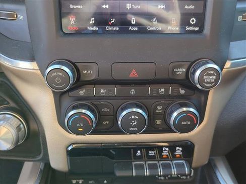 Used 2019 RAM 1500 Laramie image 13