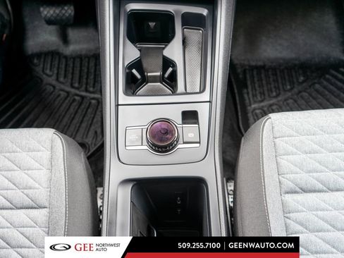 Used 2025 Volkswagen Tiguan S AWD/4WD image 23