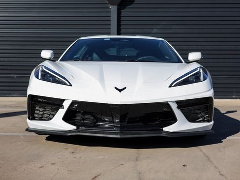 Used 2025 Chevrolet Corvette Stingray Preferred Cpe w/ Stealth Interior Trim Package image 10