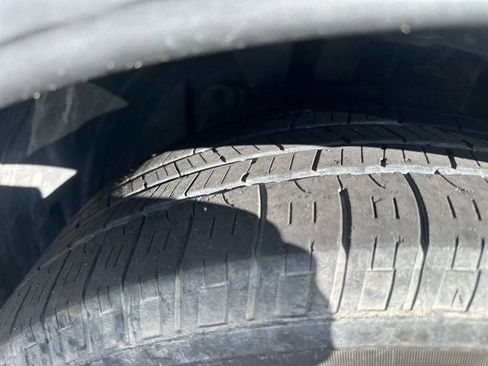 Used 2019 Nissan Rogue SV image 8