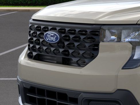 New 2025 Ford Maverick XLT w/ XLT Luxury Package image 18