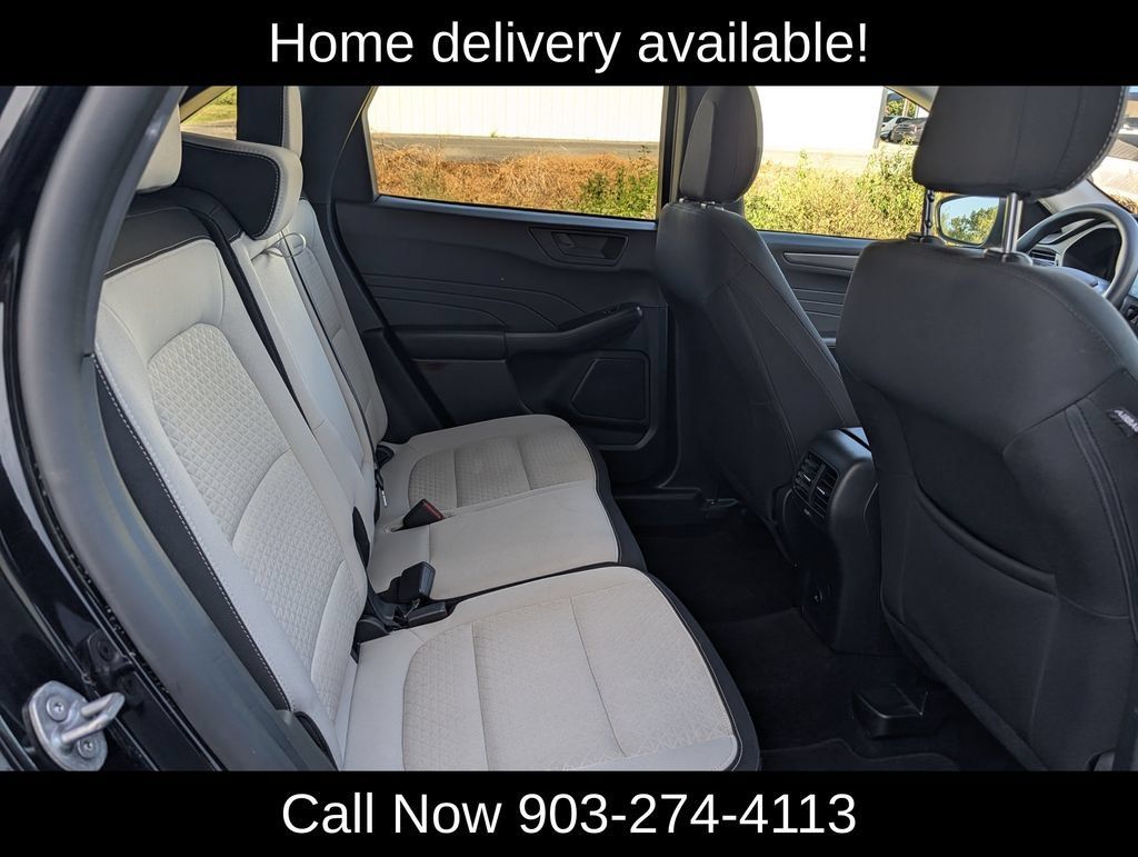 Used 2025 Ford Escape Active AWD/4WD image 31