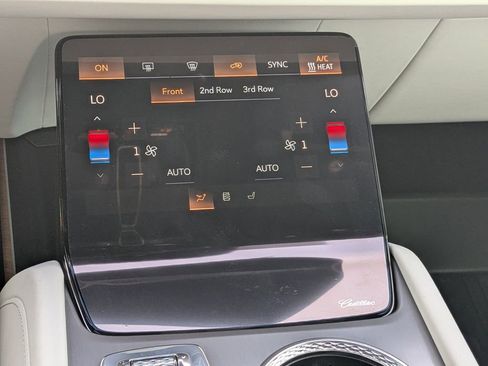 New 2026 Cadillac Vistiq Luxury w/ LPO, Floor Liner Package image 26