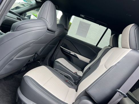 Used 2024 Lexus TX 500h 500h F SPORT Premium w/ Technology Package image 41