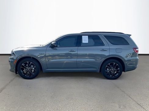 Used 2025 Dodge Durango R/T w/ Blacktop Package AWD/4WD image 4