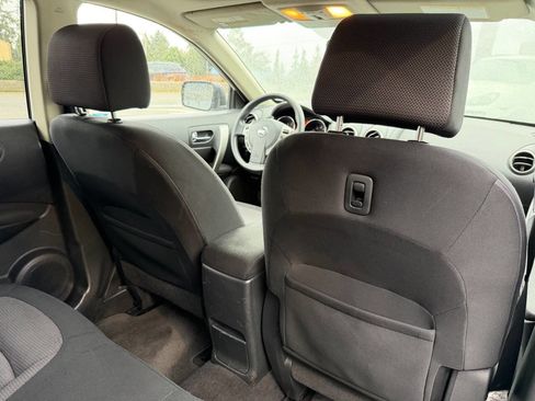 Used 2008 Nissan Rogue SL w/ Premium Pkg image 16