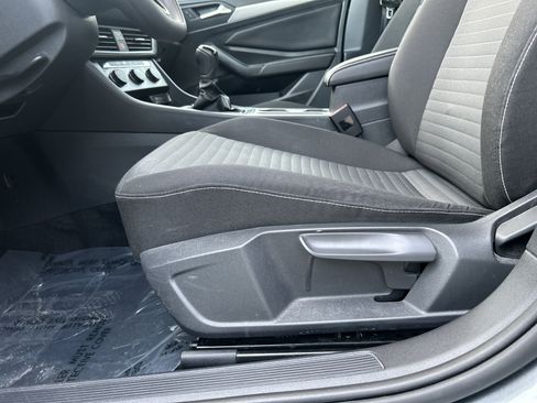 Used 2023 Volkswagen Jetta S image 14