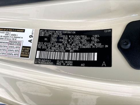 Used 2010 Toyota FJ Cruiser 4WD image 20