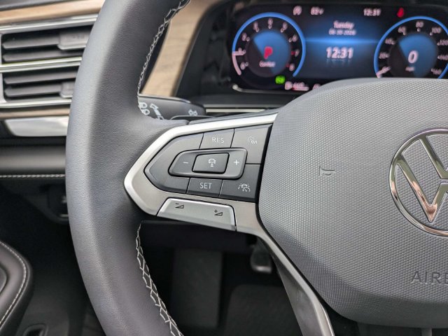 New 2026 Volkswagen Atlas SE FWD image 28