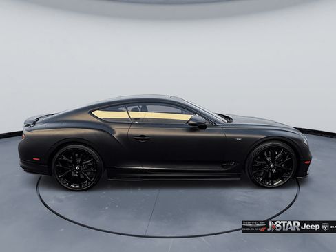 Used 2024 Bentley Continental GT Mulliner AWD/4WD image 4