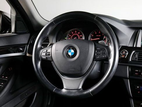 Used 2014 BMW 550i Sedan image 14