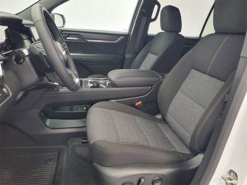 New 2026 GMC Acadia Elevation w/ LPO, Floor Liner Package image 5