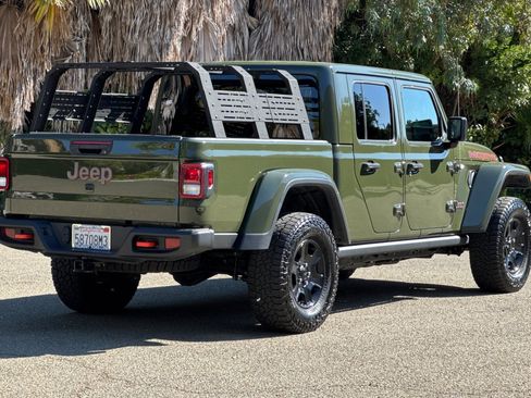 Used 2022 Jeep Gladiator Mojave image 4