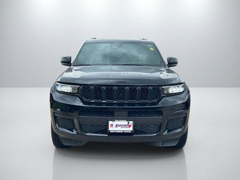 Used 2024 Jeep Grand Cherokee L Altitude AWD/4WD image 2