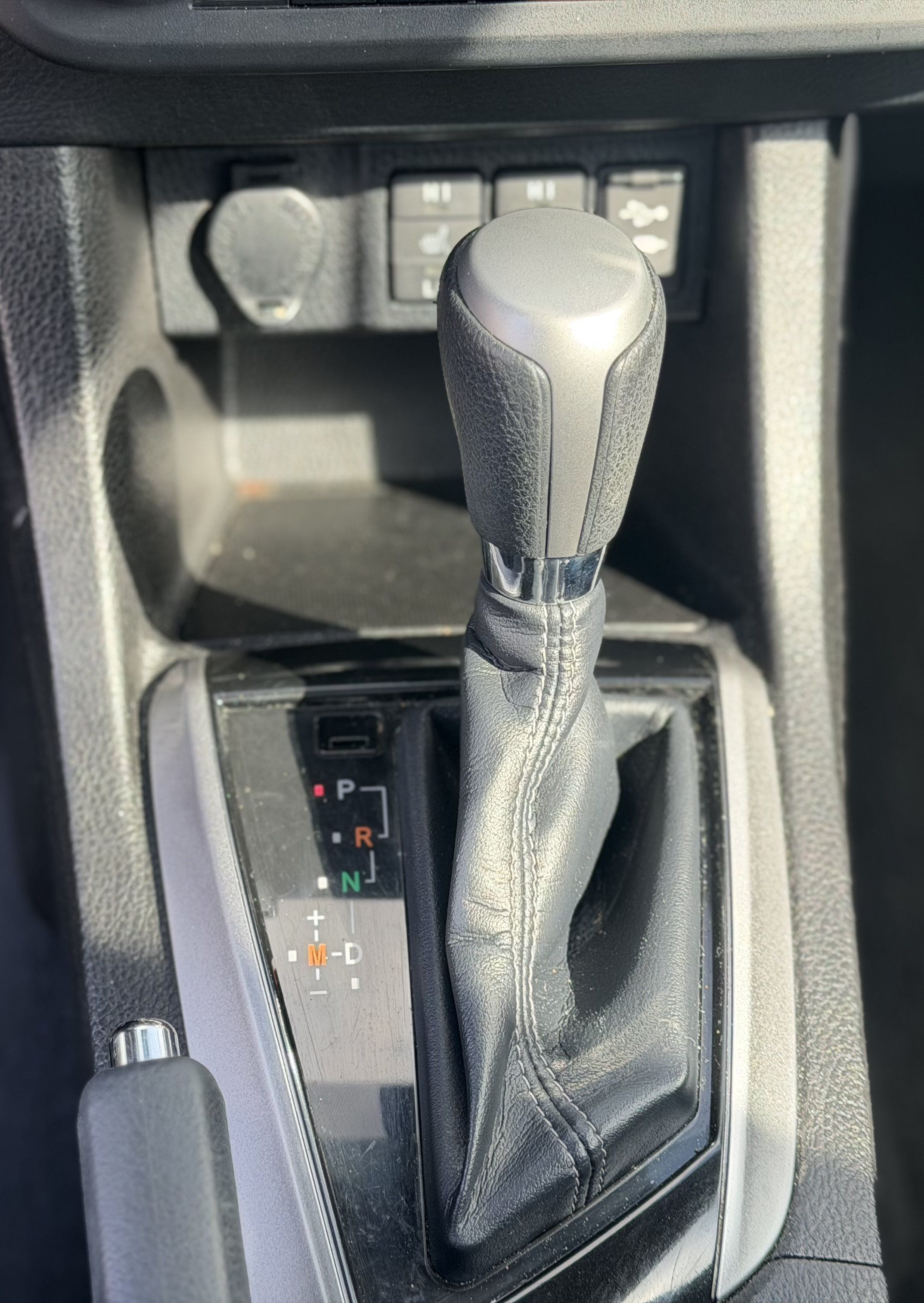 Used 2014 Toyota Corolla S Premium w/ Driver Convenience Package FWD image 23