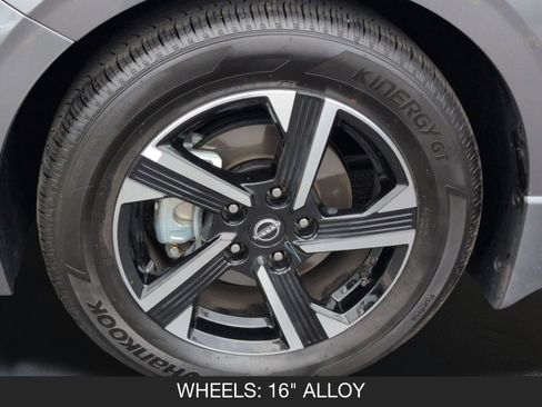 Used 2025 Nissan Sentra SV w/ All-Weather Package image 11