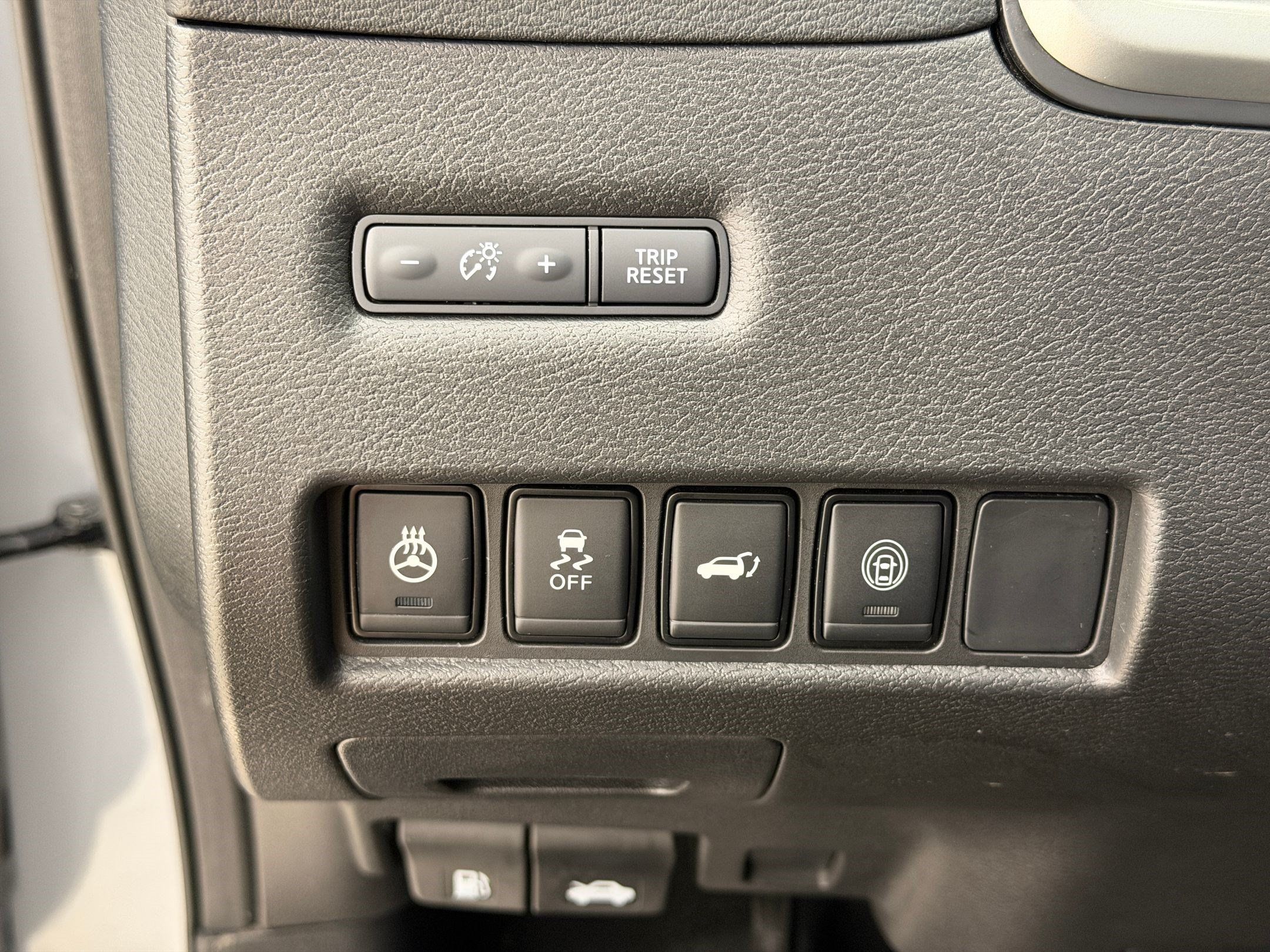 Used 2023 Nissan Murano SL w/ SL Moonroof Package FWD image 16