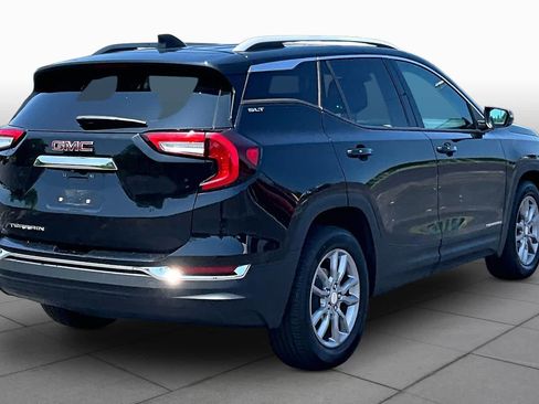 Used 2023 GMC Terrain SLT FWD image 12
