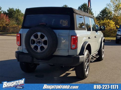 Used 2023 Ford Bronco Big Bend image 4