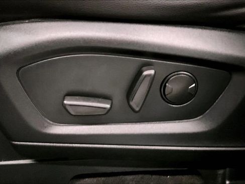 Used 2023 Ford Explorer ST w/ Technology Package image 32