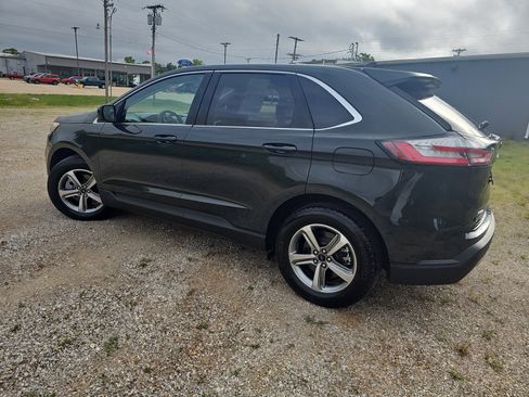Used 2024 Ford Edge SEL w/ Convenience Package AWD/4WD image 7