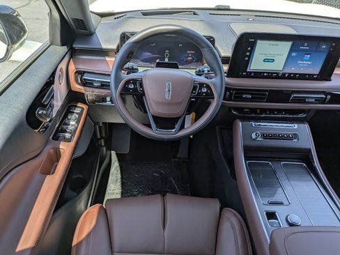 New 2026 Lincoln Aviator Reserve RWD image 17