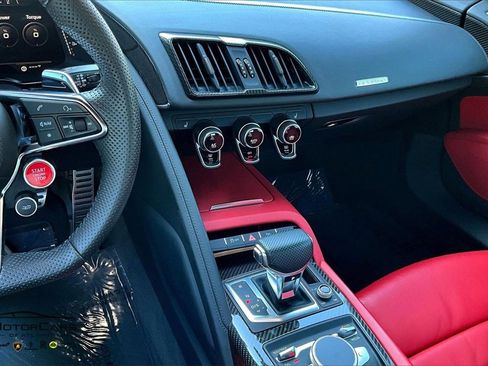 Used 2020 Audi R8 V10 performance image 8