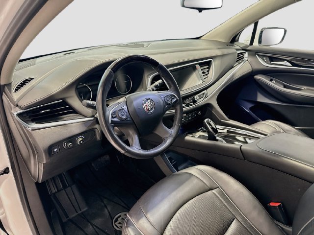 Used 2021 Buick Enclave Avenir w/ Avenir Technology Package AWD/4WD image 9