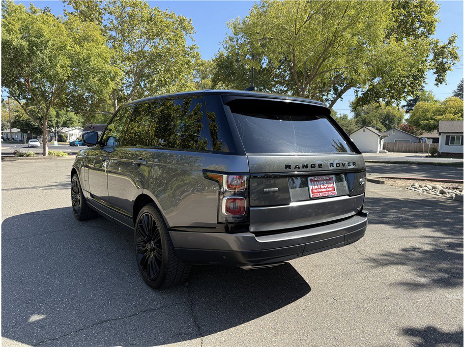 Used 2019 Land Rover Range Rover Supercharged AWD/4WD image 3