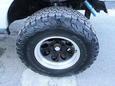 Used 2010 Ford Ranger XLT image 16