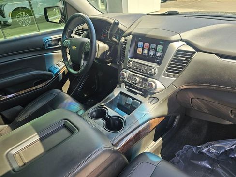 Used 2018 Chevrolet Tahoe LT AWD/4WD image 10