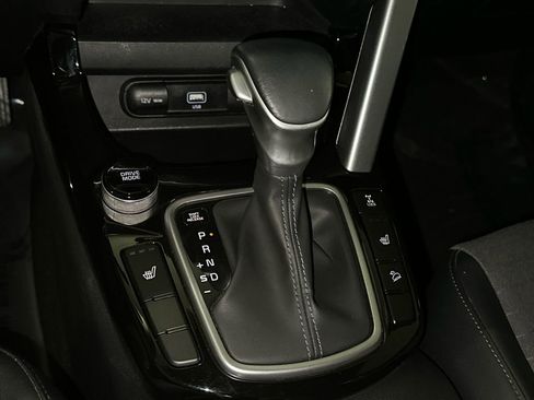 Certified 2023 Kia Seltos S w/ Navigation Package AWD/4WD image 27