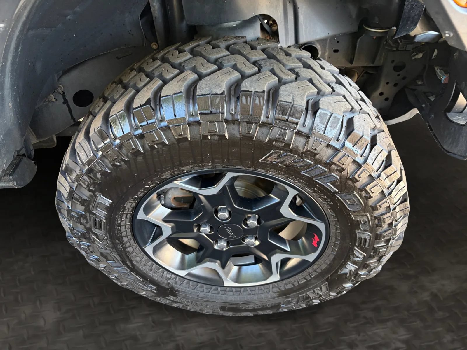Used 2020 Jeep Wrangler Unlimited Rubicon w/ Quick Order Package 28Y Recon AWD/4WD image 37