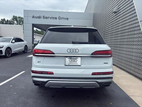Certified 2026 Audi Q7 3.0T Premium AWD/4WD image 4
