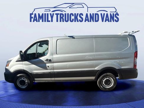 Used 2020 Ford Transit 250 Low Roof RWD image 2