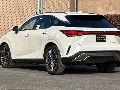 New 2026 Lexus RX 450h image 6
